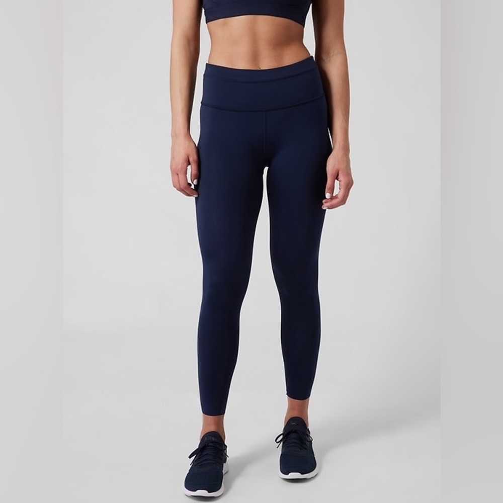 Athleta Accelerate 7/8 Tight